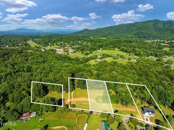 156 Water Tank Hill Road, Johnson City, TN 37604