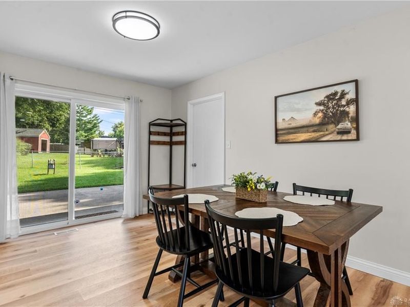 1072 Yellowstone Road, Xenia, OH 45385 Photo 7