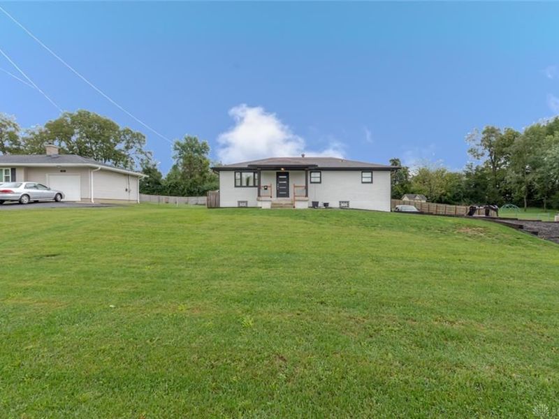 7290 Eyler Drive, Springboro, OH 45066 Photo 3