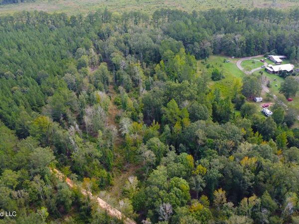 River Bend Road, Columbia, MS 39429