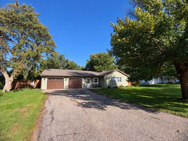 668 2nd Avenue, Brewster, MN 56119