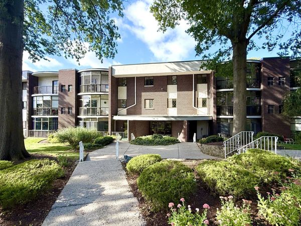 34 South Street, Unit 302, Quincy, MA 02169