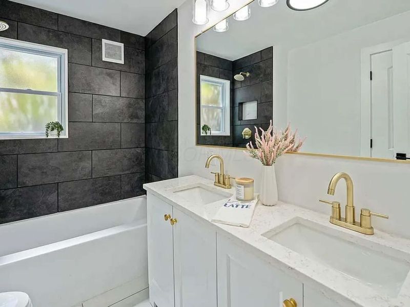 5584 Morning Street, Worthington, OH 43085 Photo 6