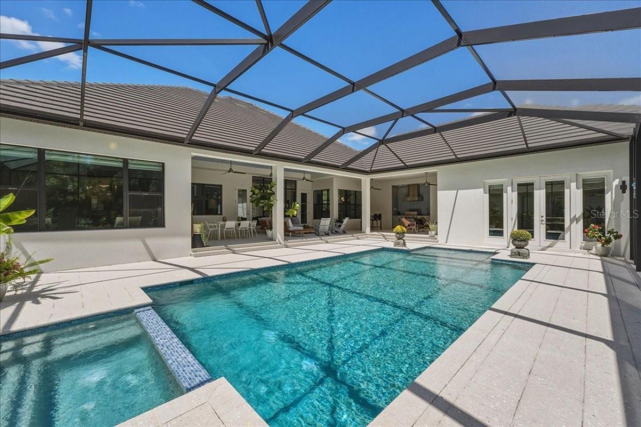 8877 Colonels Court, Sarasota, FL 34240 Photo