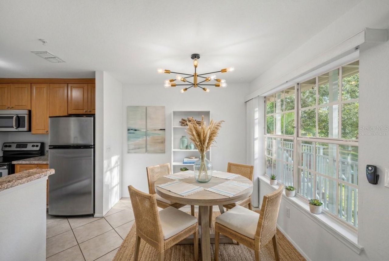 850 S Tamiami Trail , Unit 530, Sarasota, FL 34236 Photo