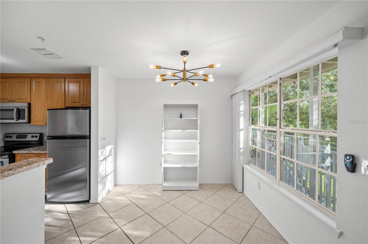 850 S Tamiami Trail , Unit 530, Sarasota, FL 34236 Photo