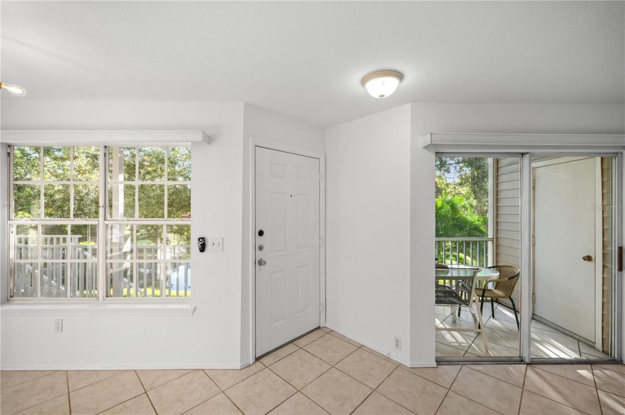 850 S Tamiami Trail , Unit 530, Sarasota, FL 34236 Photo