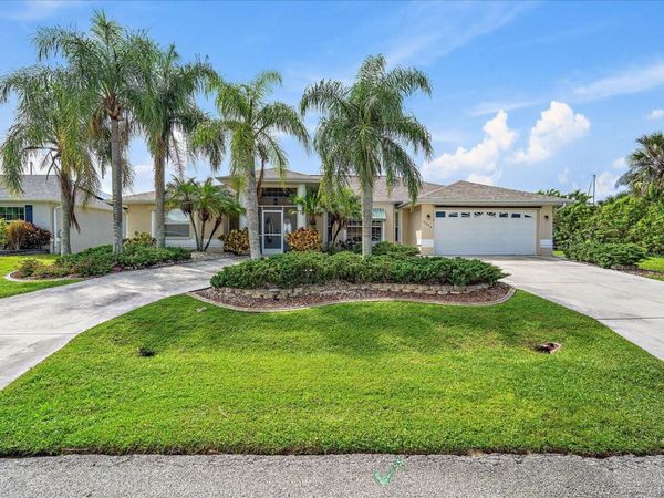 19245 MOORE HAVEN COURT, PORT CHARLOTTE, FL 33948