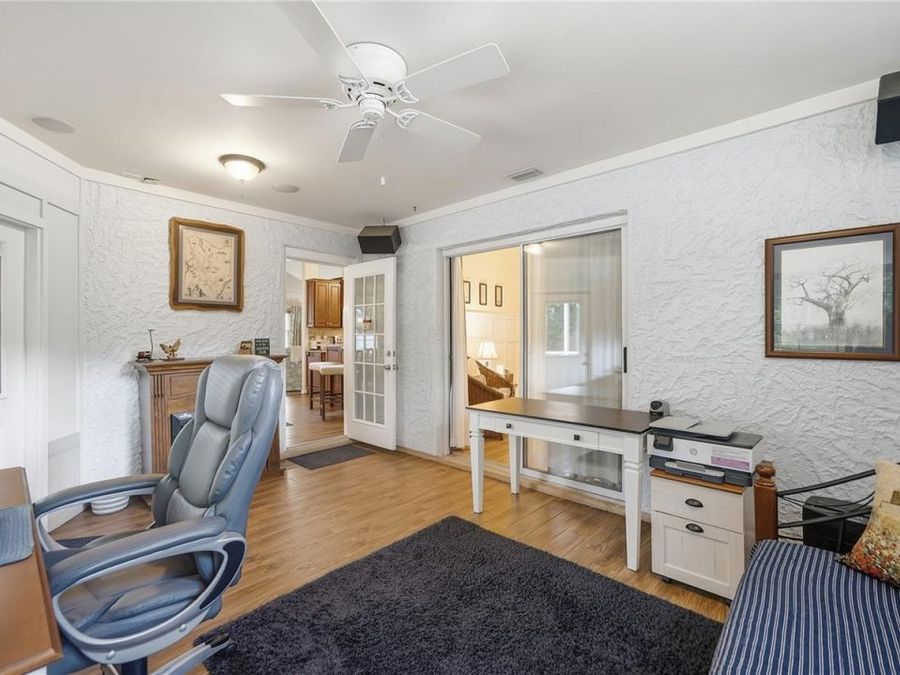 Property Image 39