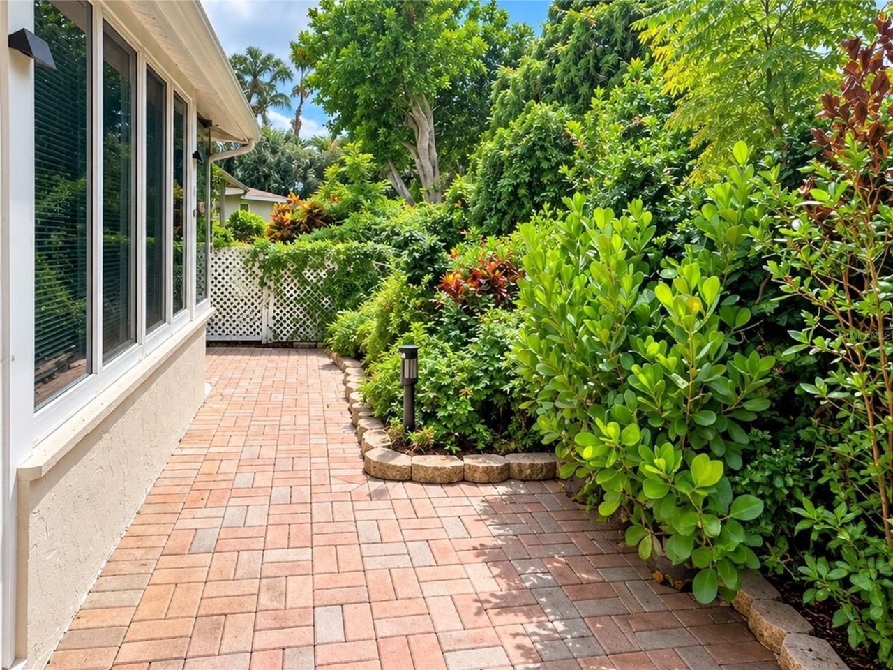 2979 Captiva Gardens Drive, Unit 22, Sarasota, FL 34231 Photo