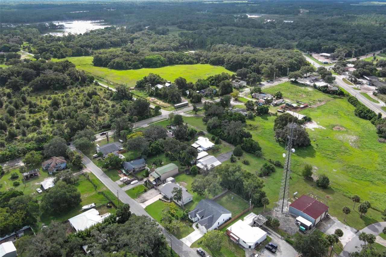 175 Pine Street , Geneva, FL 32732 Photo