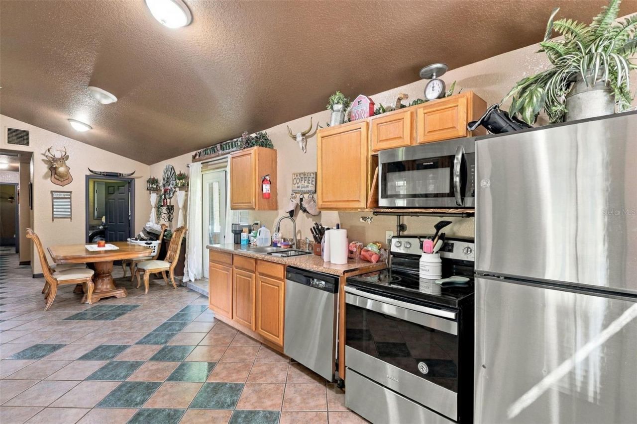 280 Campbell Ranch Run, Geneva, FL 32732 Photo