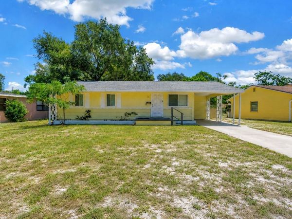 930 ALCAZAR WAY S, ST PETERSBURG, FL 33705