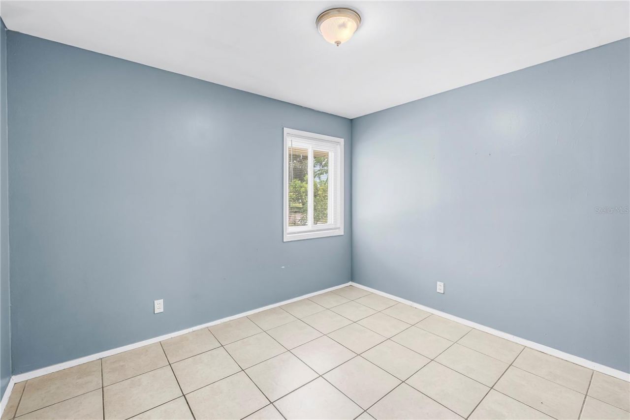 930 Alcazar Way S, Saint Petersburg, FL 33705 Photo