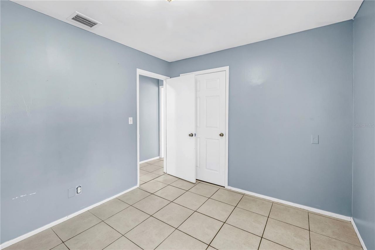 930 Alcazar Way S, Saint Petersburg, FL 33705 Photo