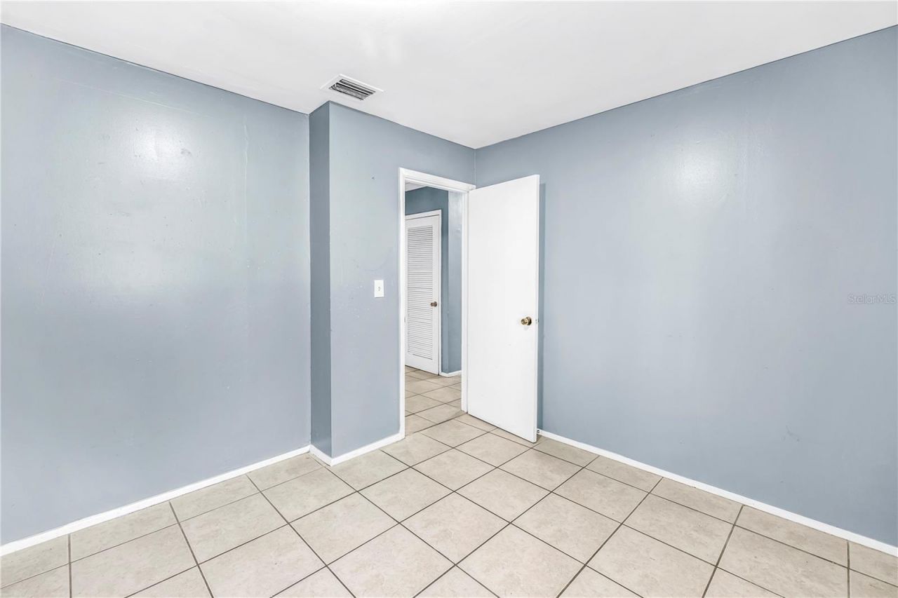 930 Alcazar Way S, Saint Petersburg, FL 33705 Photo
