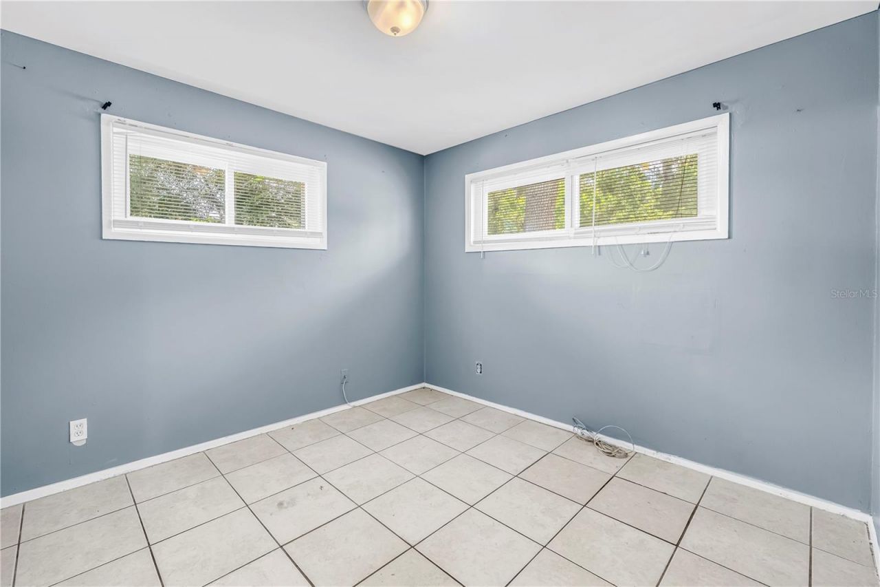 930 Alcazar Way S, Saint Petersburg, FL 33705 Photo
