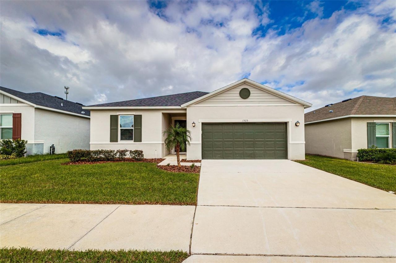 1525 Mattie Pointe Place, Auburndale, FL 33823 Photo