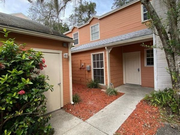 9459 FOREST HILLS CIRCLE, TAMPA, FL 33612