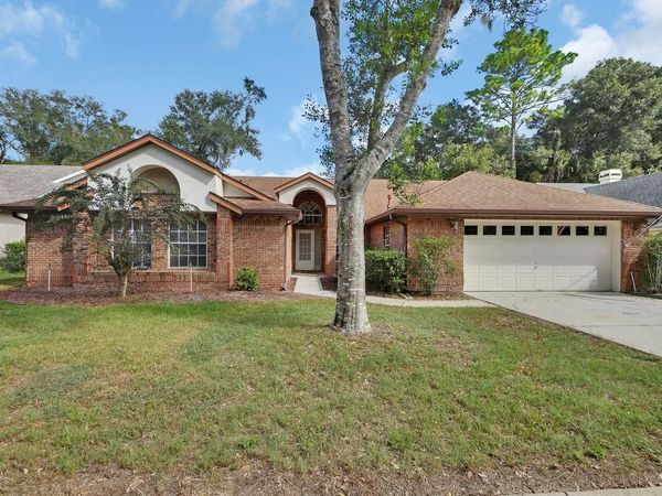511 BRIAR OAK WAY , DELAND, FL 32724