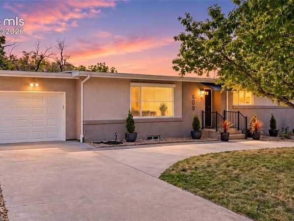 609 Crestridge Avenue, Colorado Springs, CO 80906