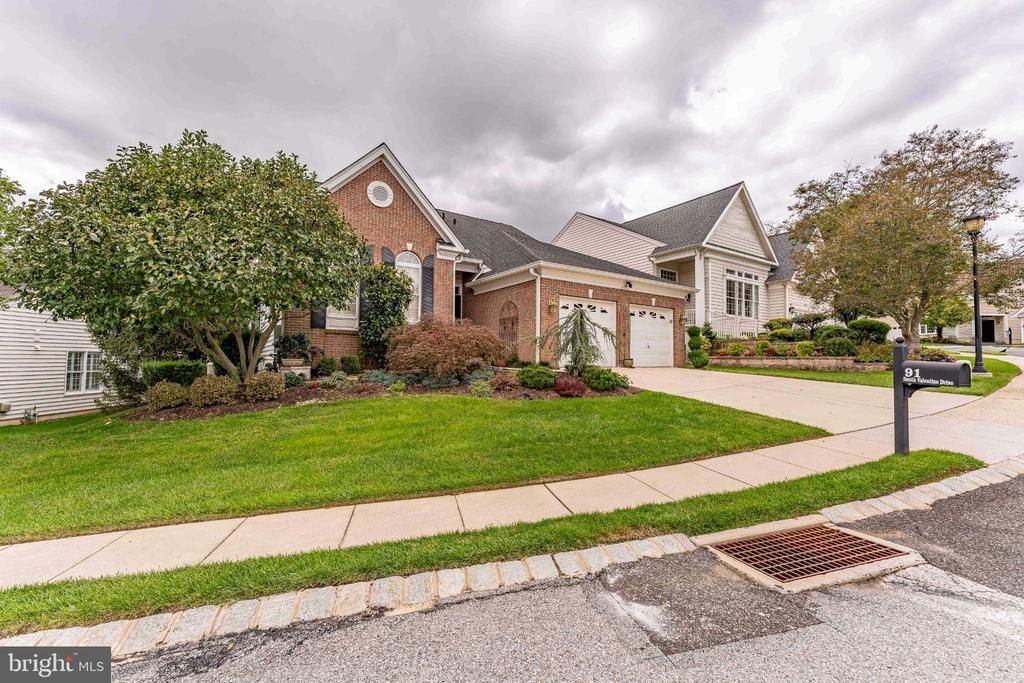 91 S Valentine Drive, Garnet Valley, PA 19060 Main Photo