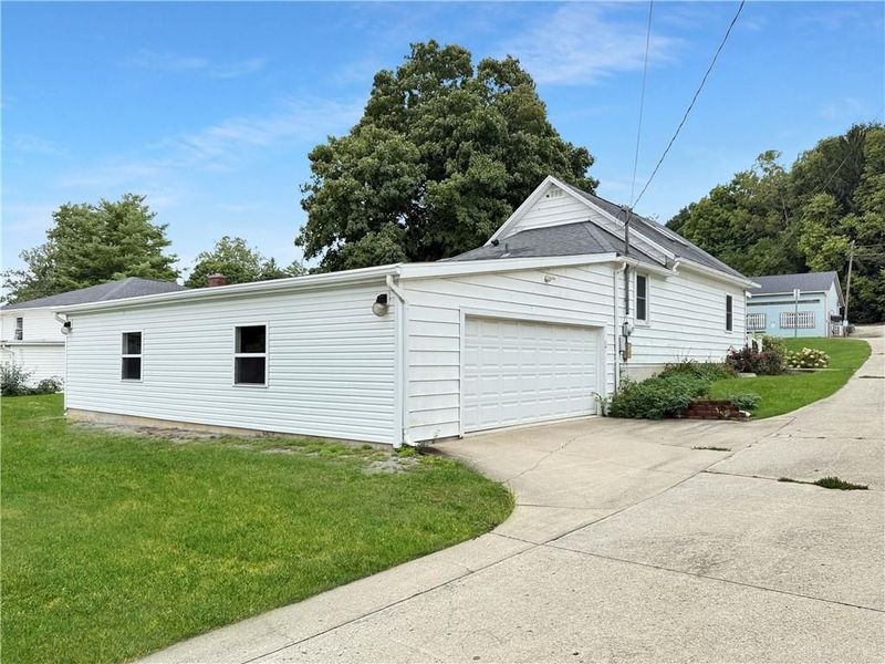 309 Zanesfield Road, West Liberty, OH 43357 Photo 5