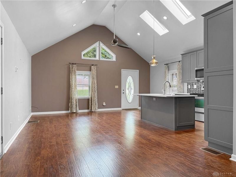 309 Zanesfield Road, West Liberty, OH 43357 Photo 9
