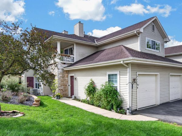 9375 S Cobblestone Way, Unit H, Franklin, WI 53132