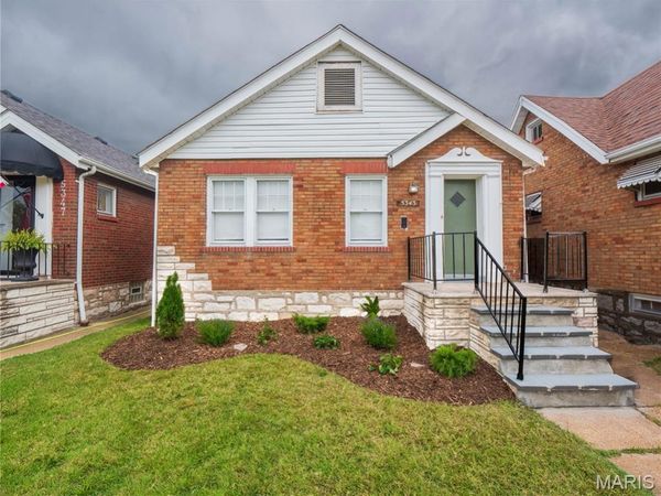 5343 Chippewa Street , St Louis, MO 63109