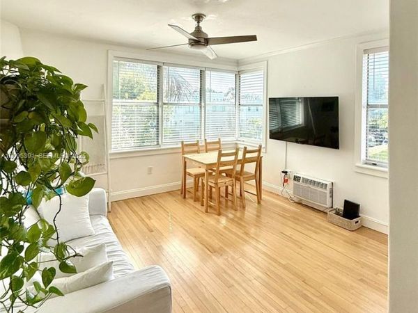 900 Jefferson Ave, Unit 10, Miami Beach, FL 33139