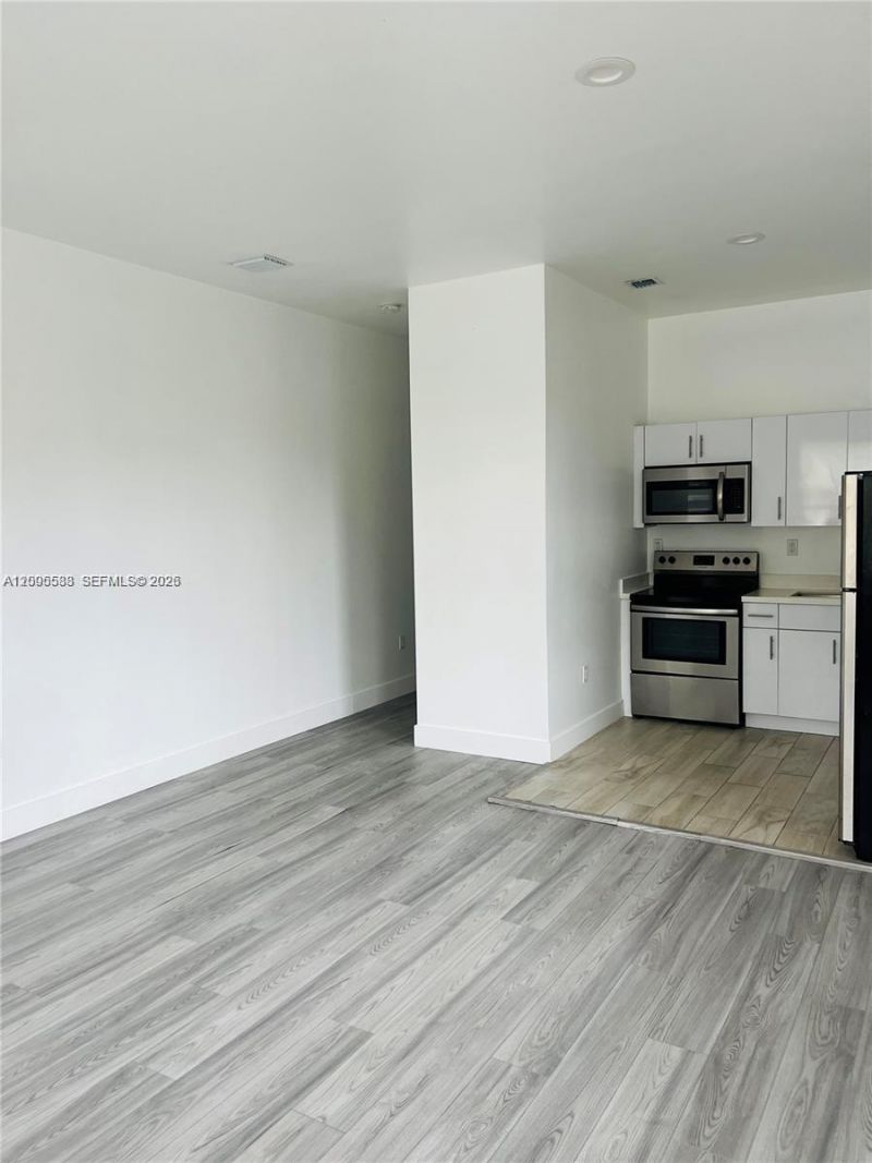 1329 NE 110th Ter , Miami, FL 33161 Photo