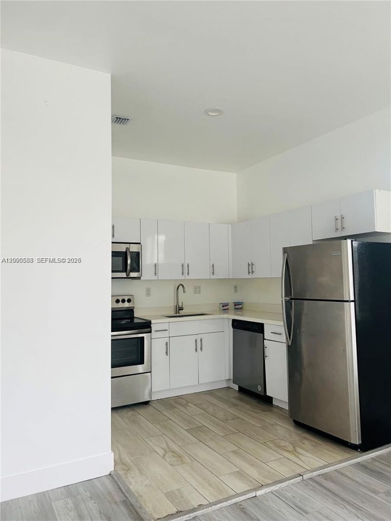 1329 NE 110th Ter , Miami, FL 33161 Photo