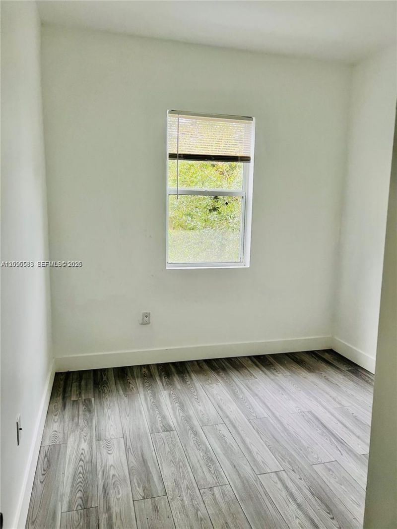 1329 NE 110th Ter , Miami, FL 33161 Photo