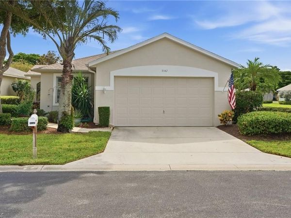 9342 Lake Abby LN, BONITA SPRINGS, FL 34135