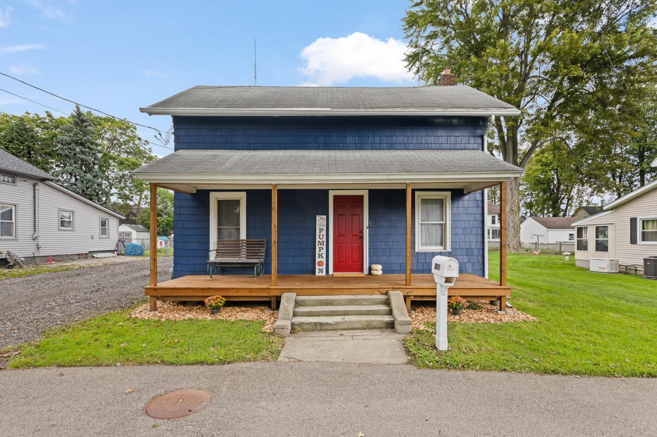 309 Hazzard Court, Blissfield, MI 49228 Main Photo