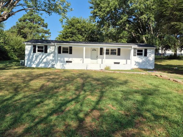 1034 Monroe Circle, Madisonville, TN 37354