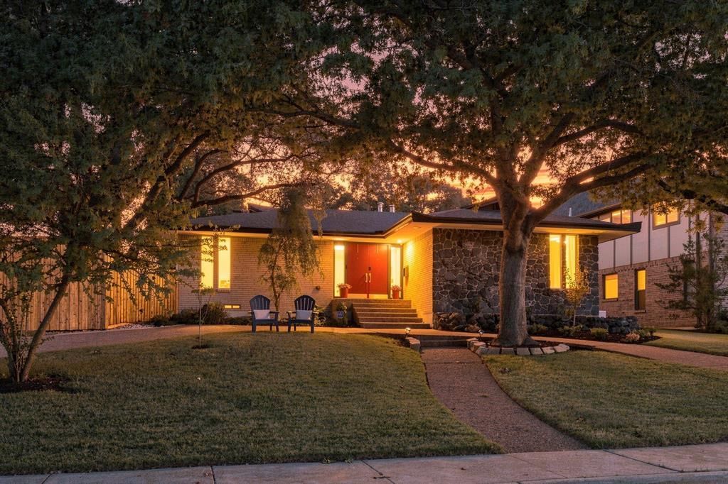 9307 Crestedge Drive, Dallas, TX 75238 Main Photo