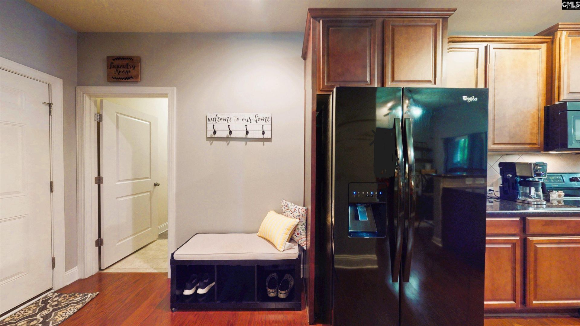 211 Bronze Drive Photo 15