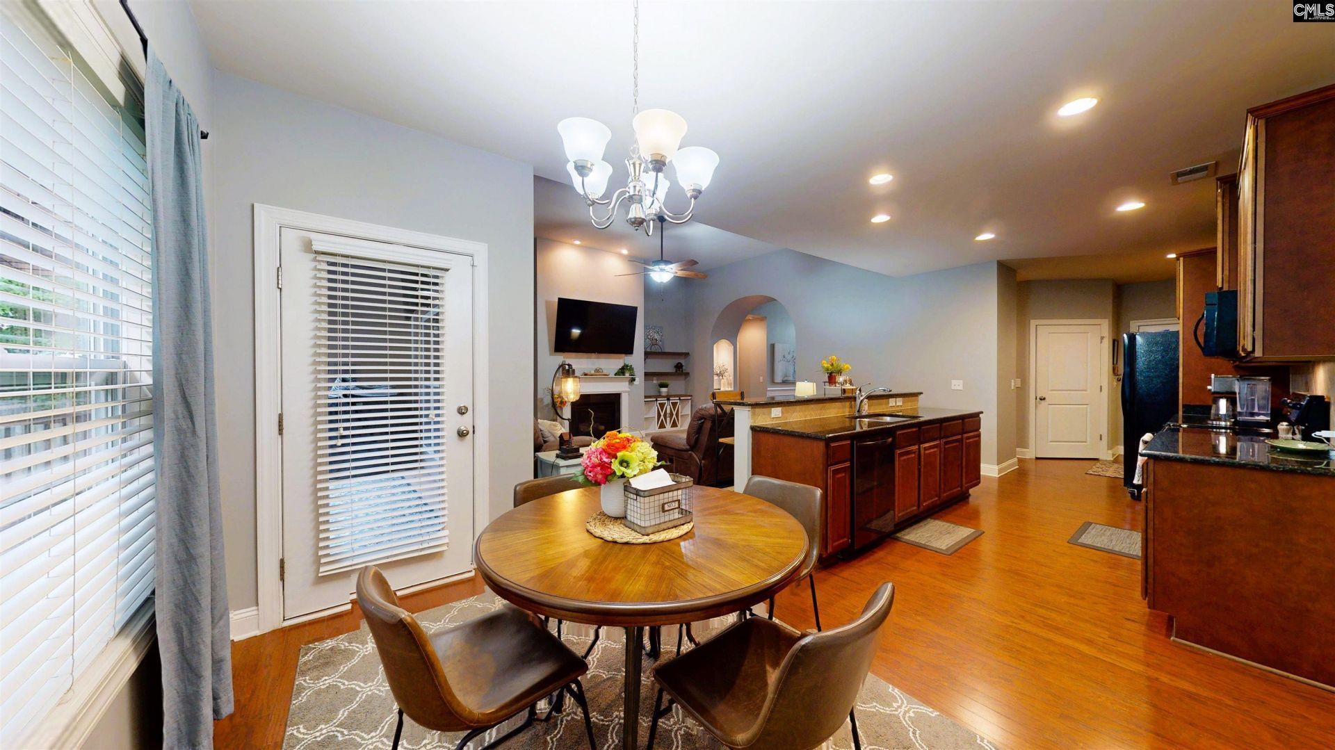 211 Bronze Drive Photo 16