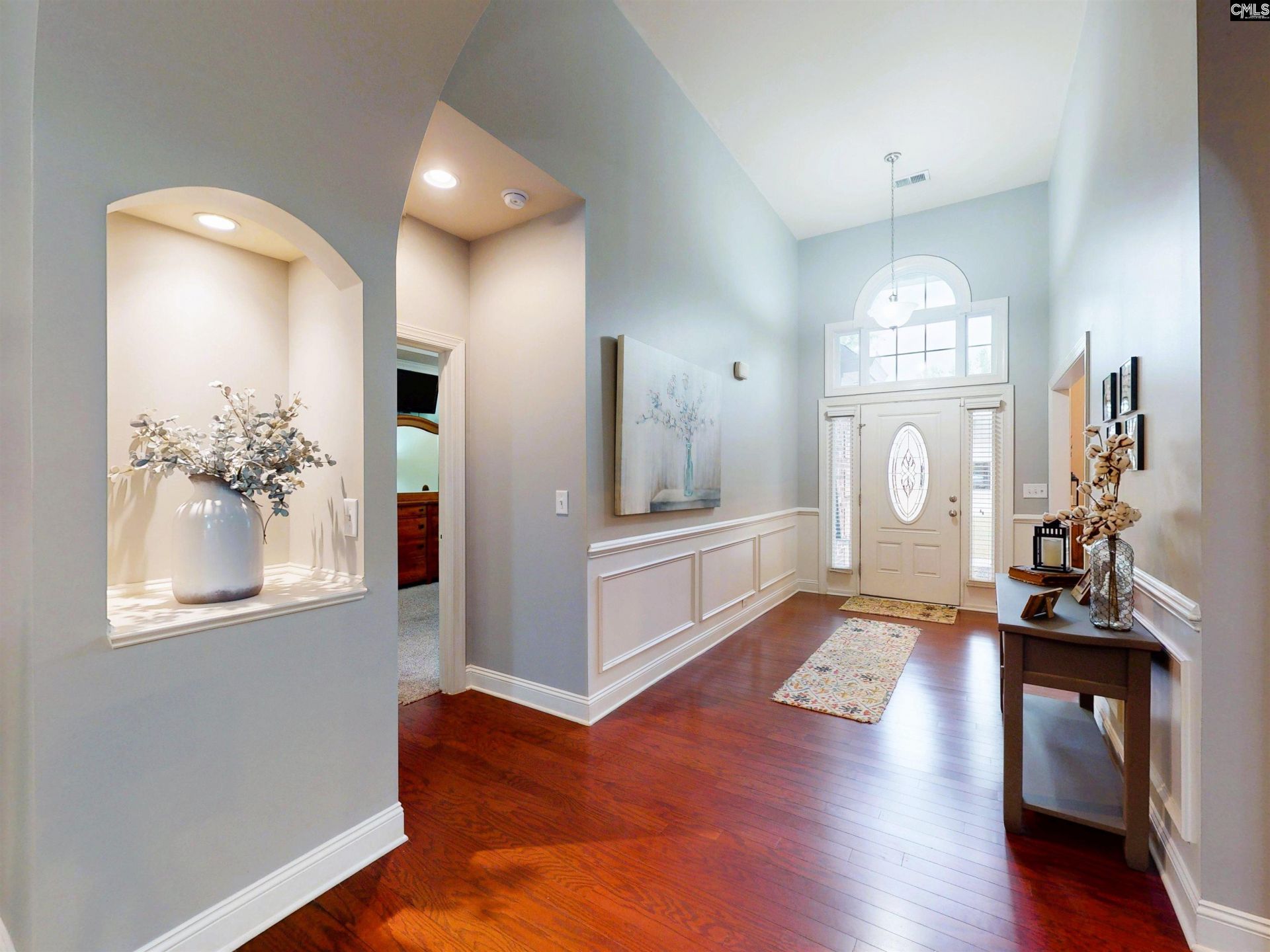 211 Bronze Drive Photo 5