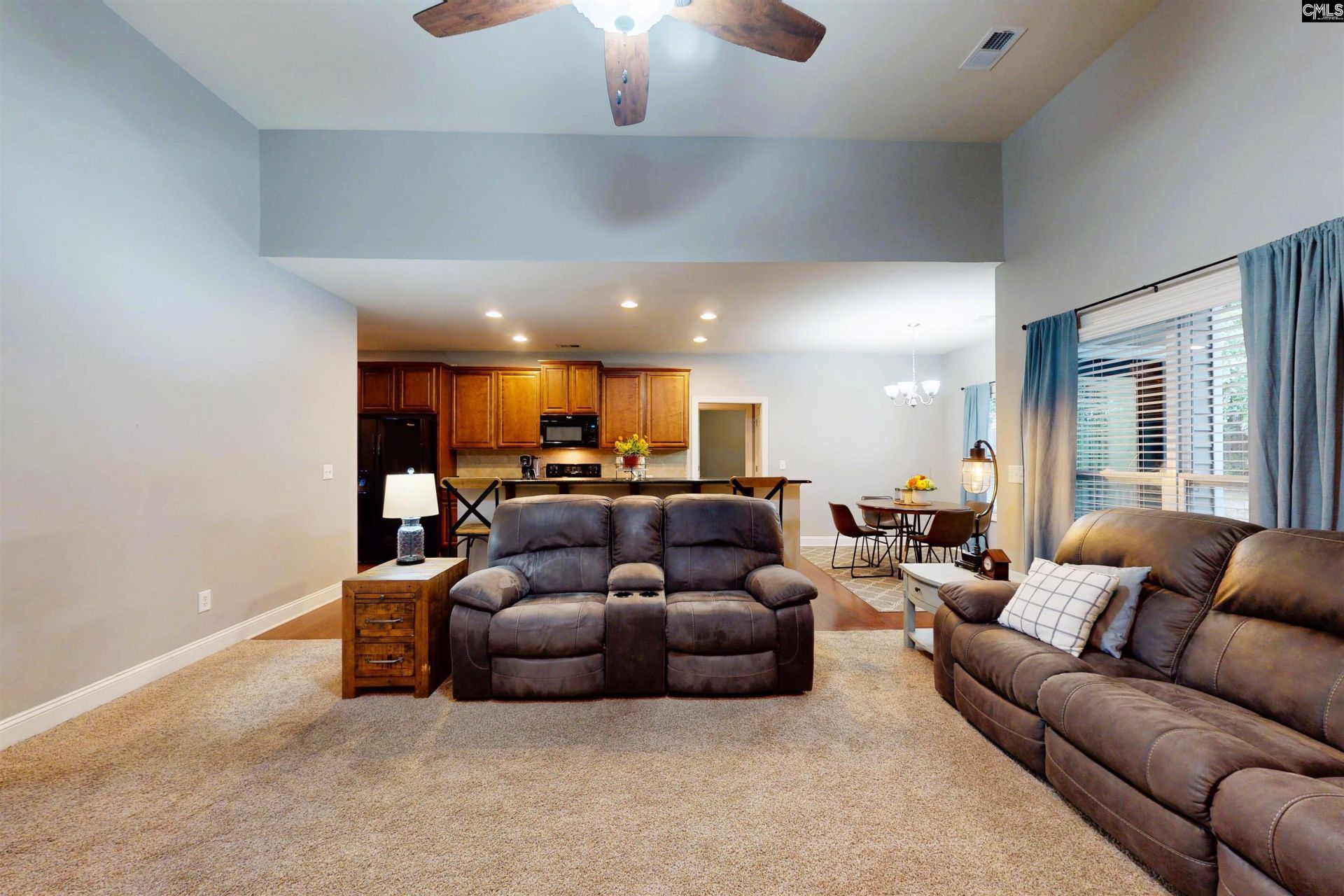 211 Bronze Drive Photo 7