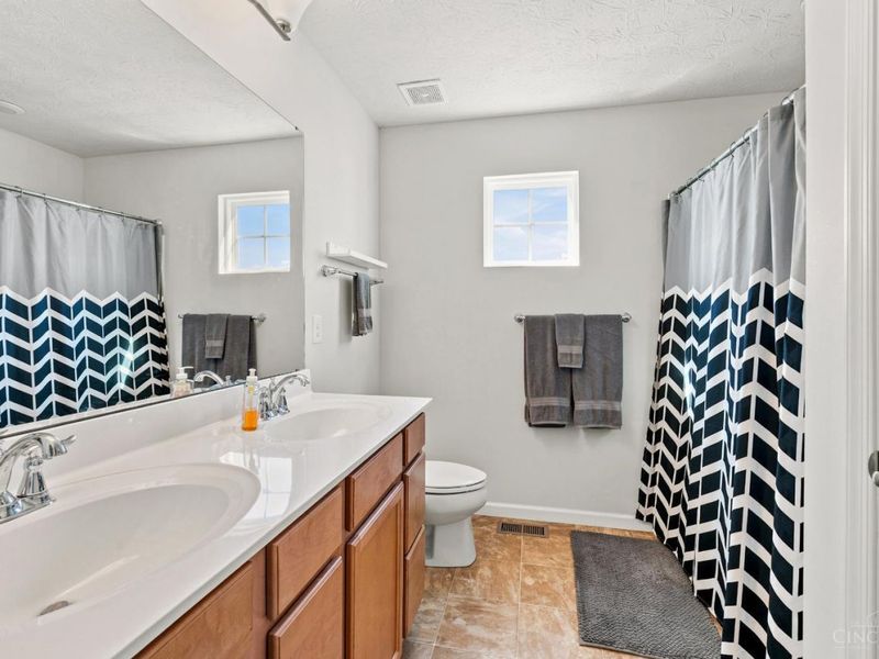 9427 Morris Drive, Harrison, OH 45030 Photo 13
