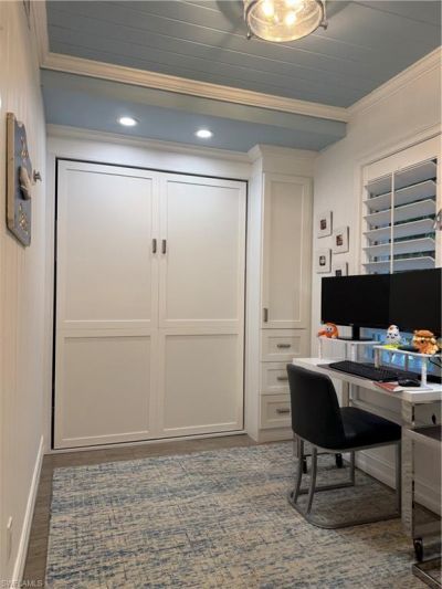 9101 Vanderbilt Dr , Unit 204, Naples, FL 34108 Photo