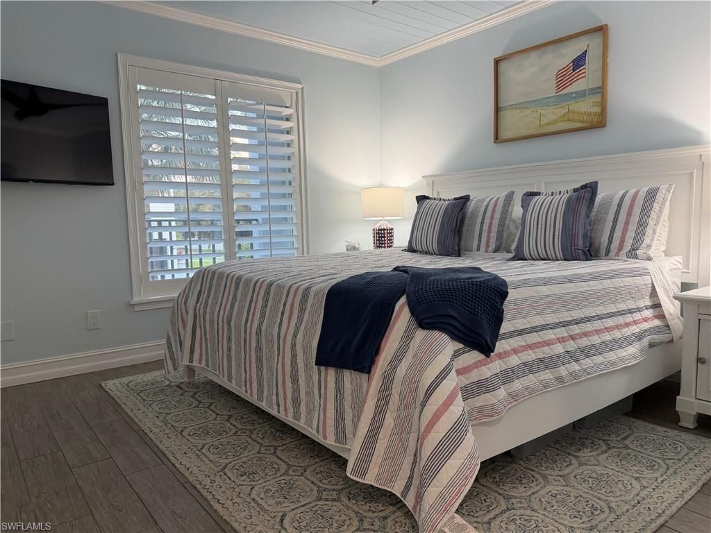 9101 Vanderbilt Dr , Unit 204, Naples, FL 34108 Photo