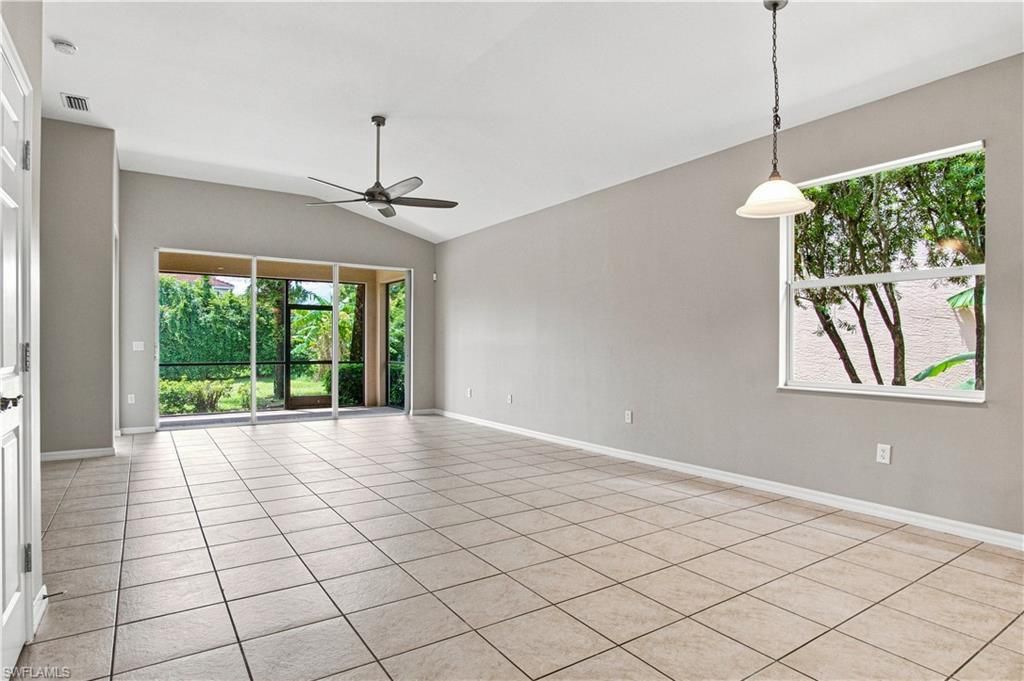 2022 Fairmont Ln, Naples, FL 34120 Photo