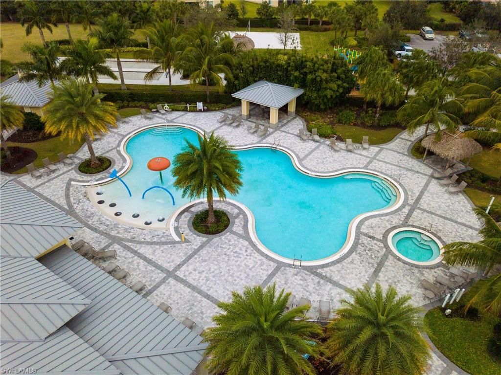 2022 Fairmont Ln, Naples, FL 34120 Photo