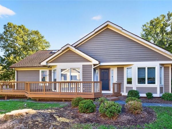 1111 Hillsboro Cove Circle , Webster, NY 14580