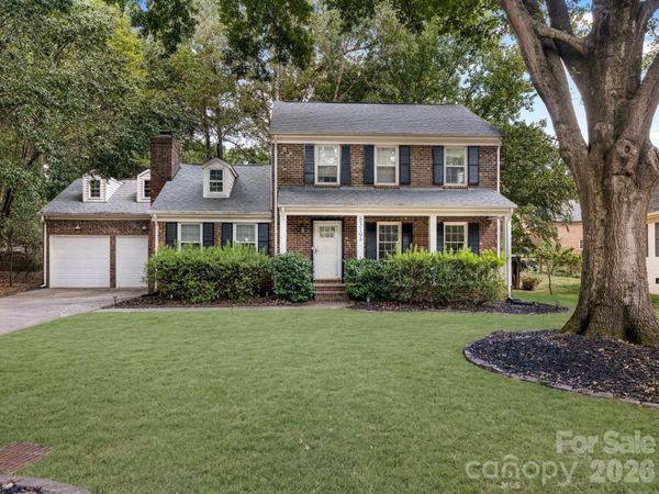 8319 Braeside Court , Charlotte, NC 28270