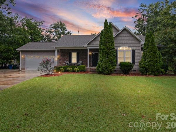 1403 Springhaven Circle , Albemarle, NC 28001